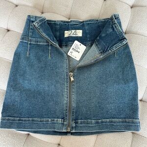 FREE PEOPLE DENIM ZIP UP SKIRT